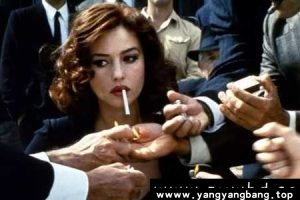 《西西里的美丽传说》未删减加长版中字无水印百度云网盘下载